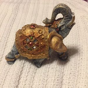 elephants decorations